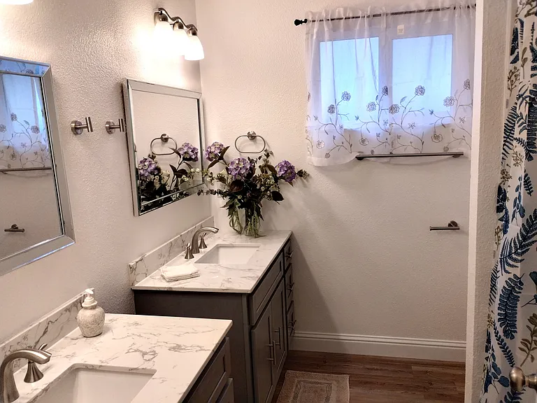 637 Grambling Ct — Photo 15