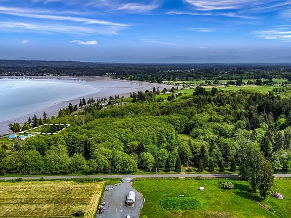 2nd image of 5149 Drayton Harbor Road