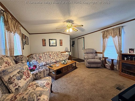 5th image of 2110 Hamilton St