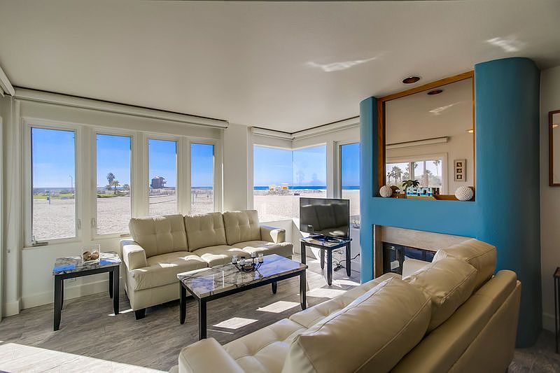 1st image of 2687 Ocean Front Walk