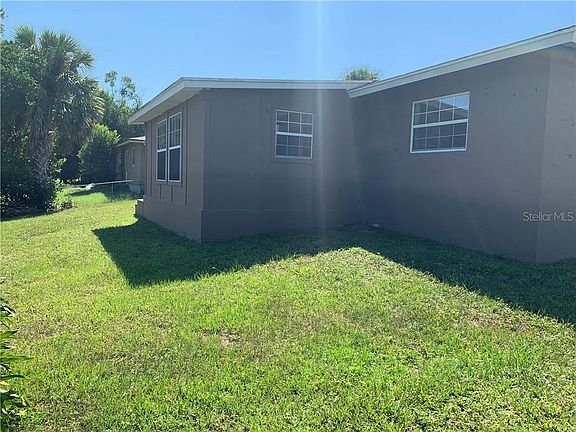 4th image of 2812 English Dr