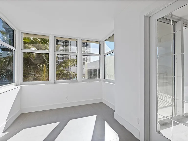 1360 S Ocean Blvd #403 — Photo 19