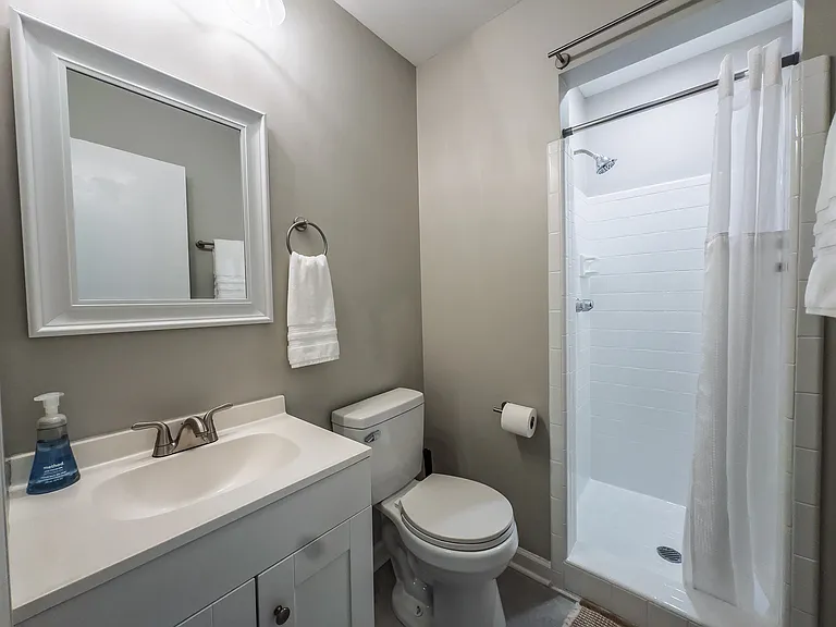 7205 John Elizabeth Pl — Photo 17