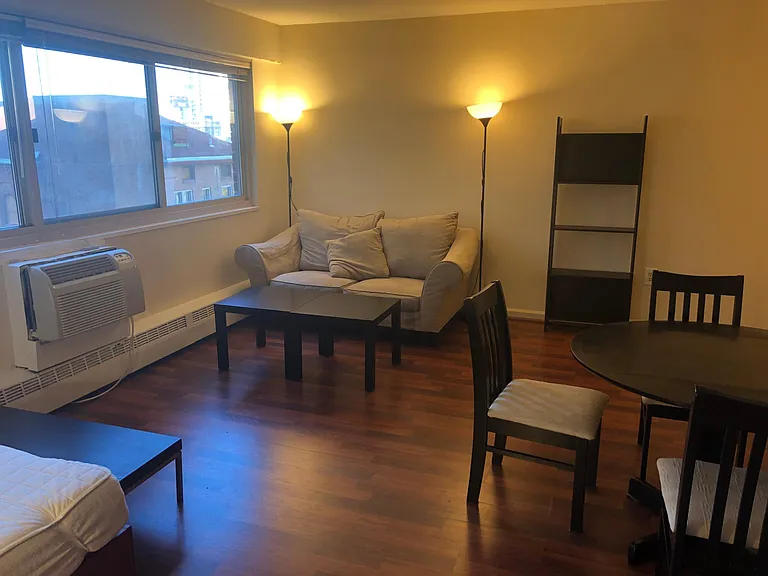 2101 Chestnut St #501 — Photo 3