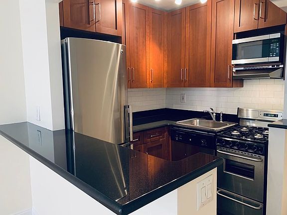 3rd image of 229 E 80th St #2A