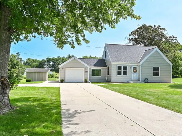 4320 North 135th STREET, Brookfield, WI 53005