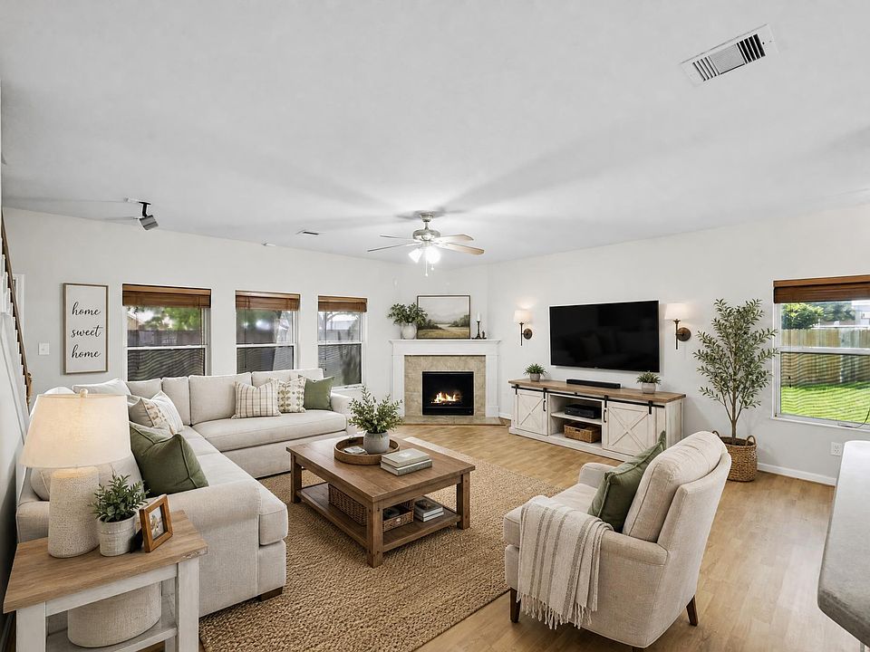 1st image of 2702 Youpon Lake Ct