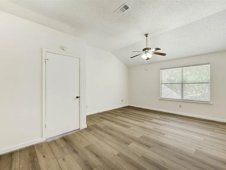 2338 Bent River Dr — Photo 34
