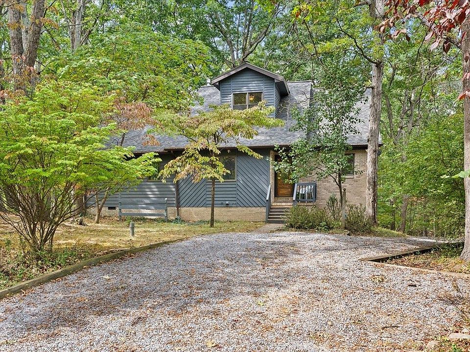 1st image of 154 Melrose Ct