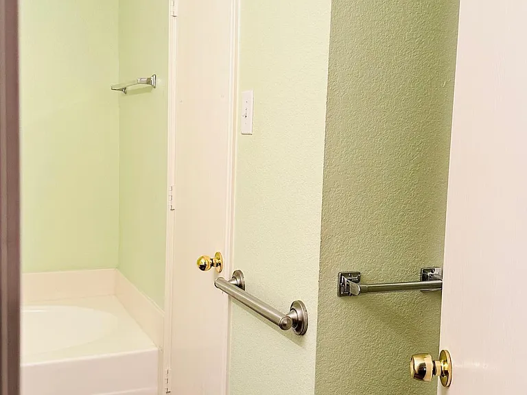 3207 Scenic Glen Dr — Photo 11