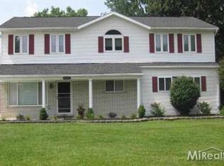 39385 Elmite St, Harrison Township, MI 48045