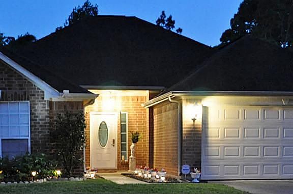 2nd image of 3322 Rockdale Dr