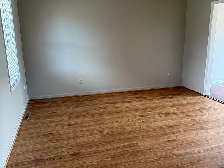 1560 Buttercup Dr — Photo 13