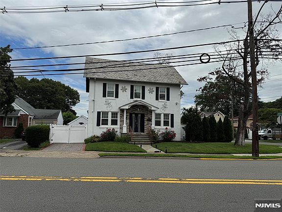 2nd image of 133 S Prospect Ave