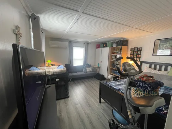 412 E Tompkins St APT 2R, Ithaca, NY 14850