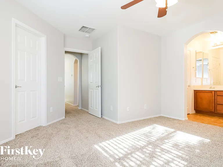 10323 W Via Del Sol #383 — Photo 9