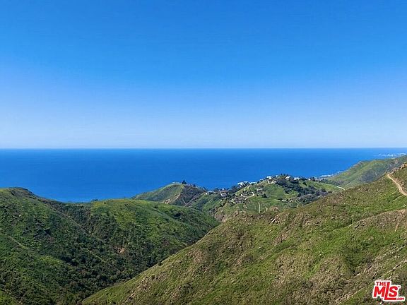 2nd image of 62 Tuna Canyon Rd
