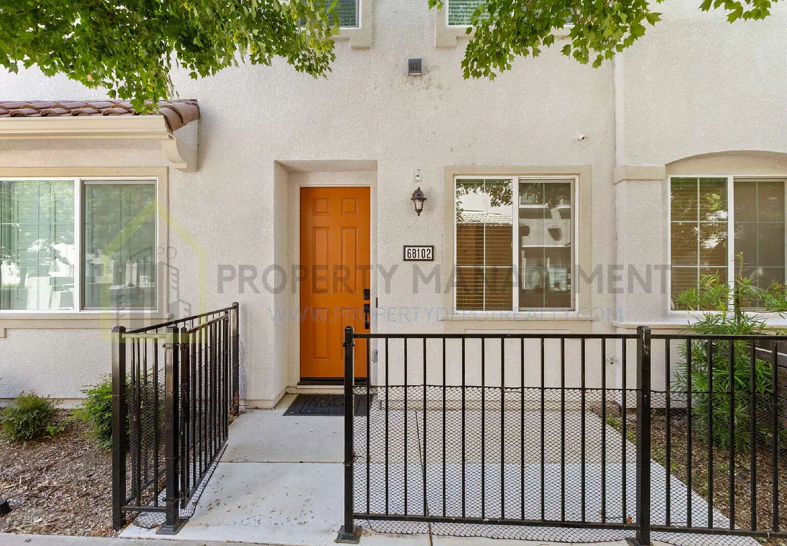 3 bed, 2.5 bath, 1315 sqft, $2,550 — Photo 1
