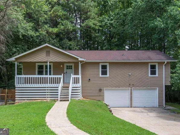 3125 Barrett Ct, Powder Springs, GA 30127