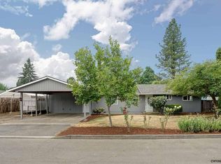 236 N 7th St, Jefferson, OR 97352