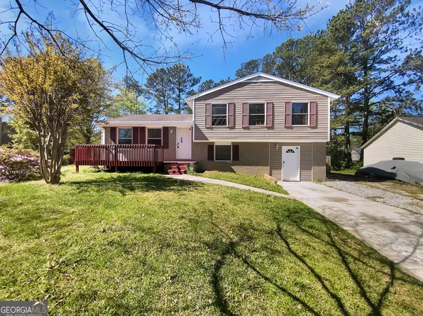 2447 Hartford Dr, Ellenwood, GA 30294