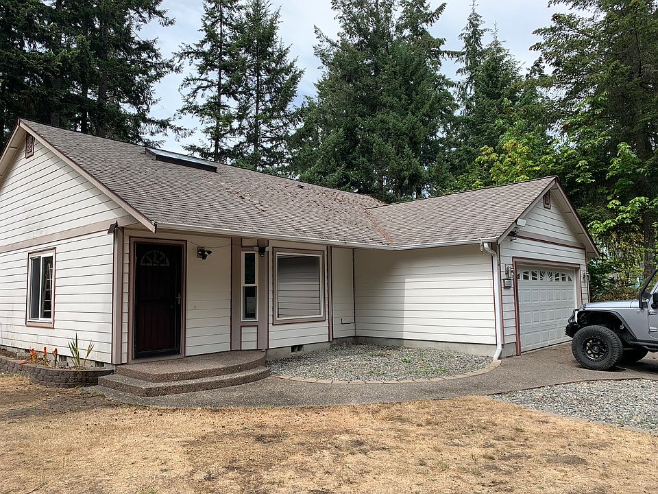 1st image of 18335 Parkcrest Ct SE