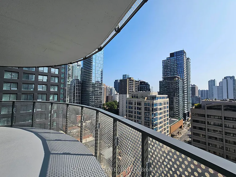 11 Wellesley St W #1211 — Photo 17