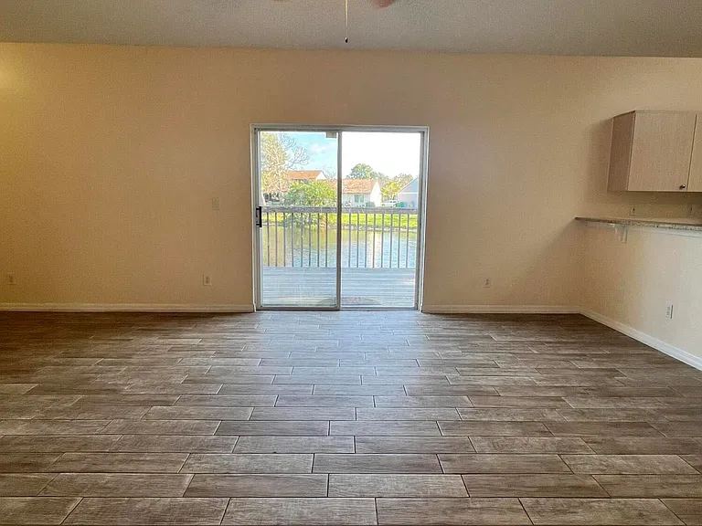 957 W Bimini Ave — Photo 5