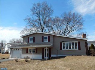 202 Rosewood Dr, Newark, DE 19713