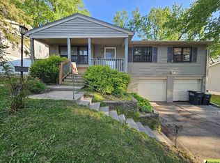 6421 Ogden St, Omaha, NE 68104