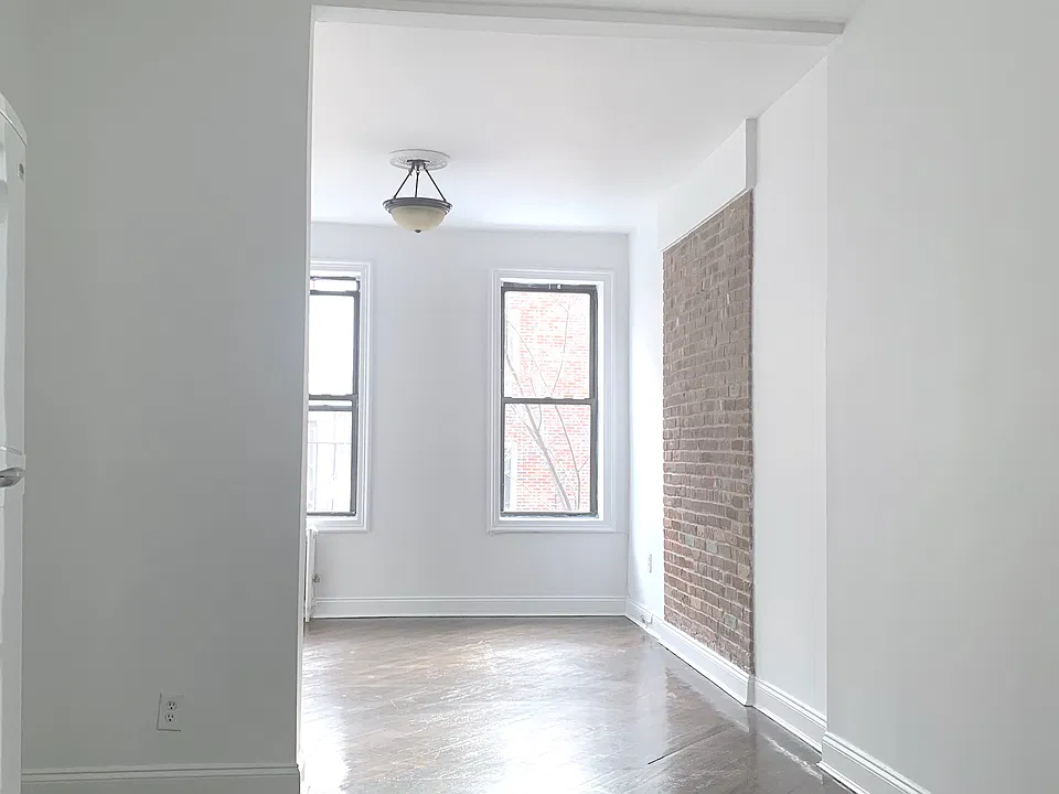 168 E 7th St #3-B