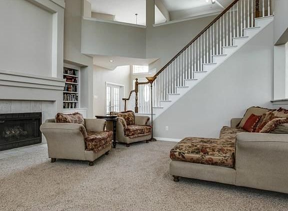 4th image of 1405 Pebble Hills Dr