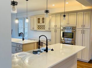 21 Ridge Rd, Holden, ME 04429