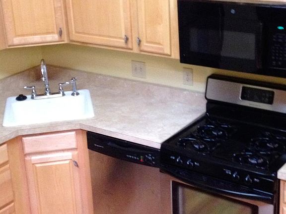Kitchen with Dishwasher