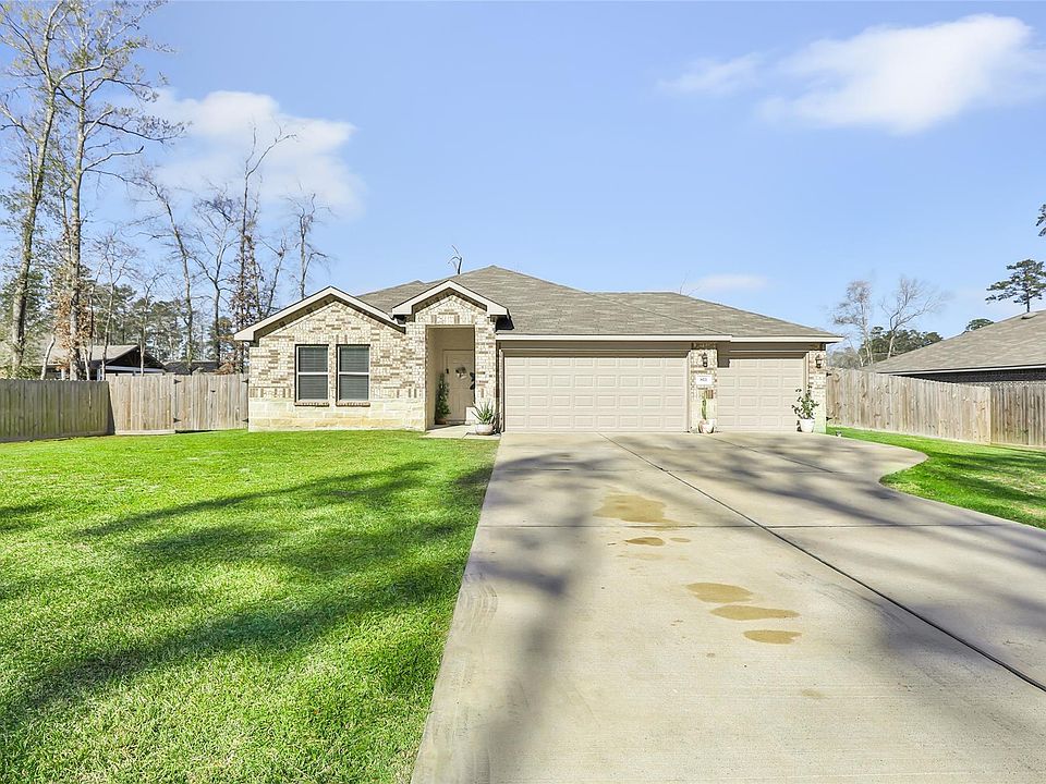 1st image of 811 Republic Rd