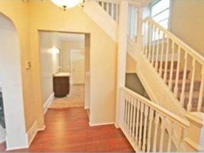 309 Chatsworth St N, Saint Paul, MN, 55104