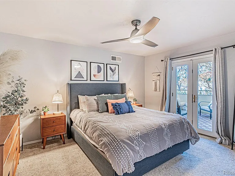 700 N Washington St #207 — Photo 17