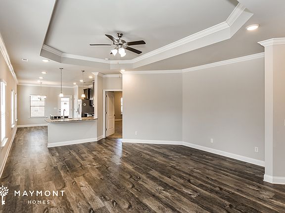 5th image of 149 Shrewsberry Dr