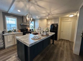 39500 W Warren Rd #115, Canton, MI 48187