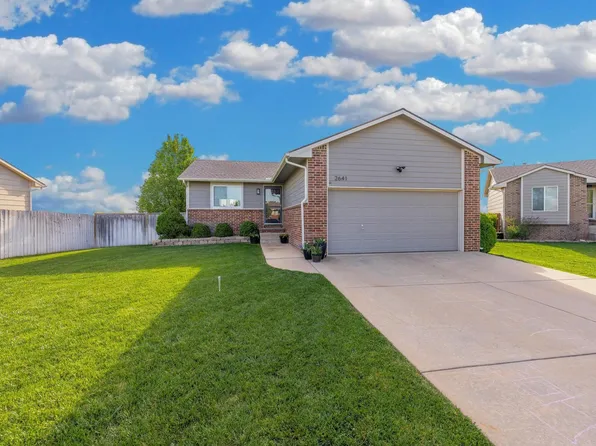 2641 E Spring Hill Ct, Goddard, KS 67052