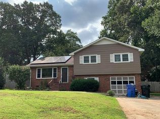 720 W Park Ave, Mooresville, NC 28115
