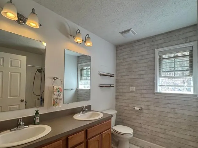 227 Avalanche Ln — Photo 17