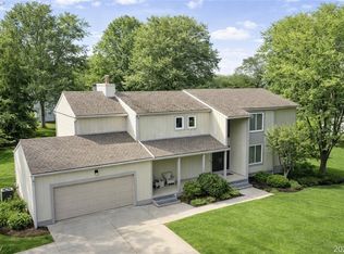 483 Beaverbrook Dr, Akron, OH 44333