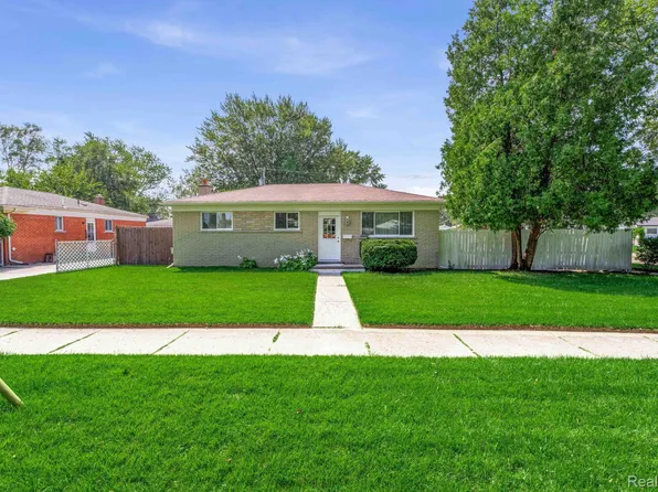 36005 Little Mack Ave, Clinton Township, MI 48035