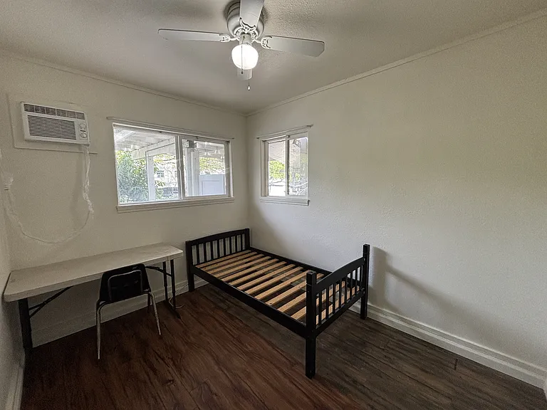 1904 University Ave #A — Photo 2
