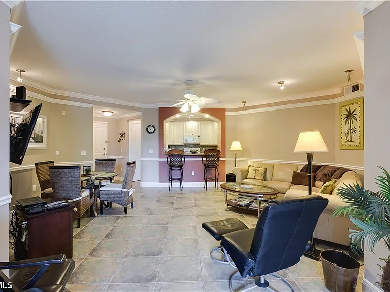 2825 Palm Beach Blvd #308 — Photo 9