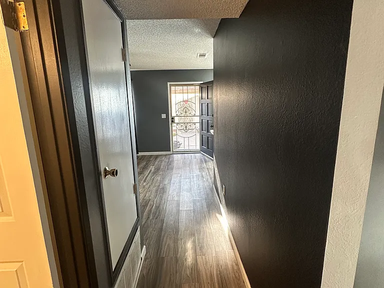 10334 Great Rock Rd — Photo 10