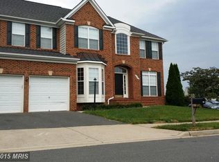 8367 Crackling Cedar Ln, Gainesville, VA 20155