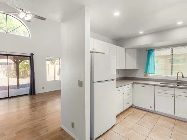3748 W Carol Ann Way, Phoenix, AZ 85053