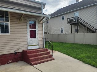 1674 Chichester Ave, Marcus Hook, PA 19061